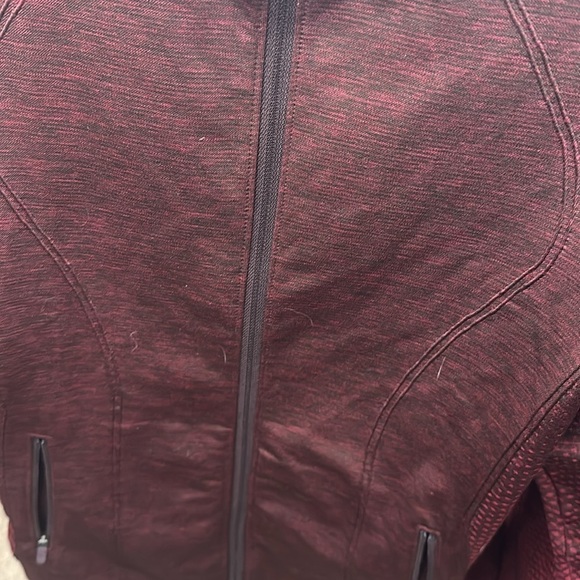 Lululemon sz 10 Ready To Run Jacket *Evanescent
Star Ruby / Black Satin VGUC - Picture 4 of 7